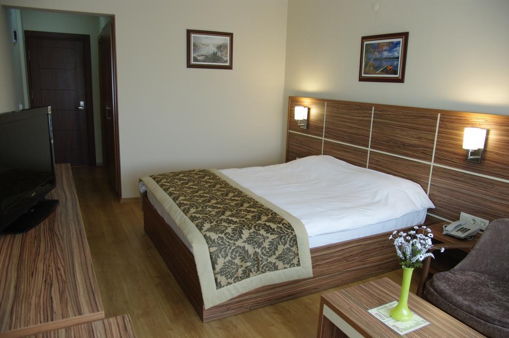Petek Hotel Мугла Экстерьер фото